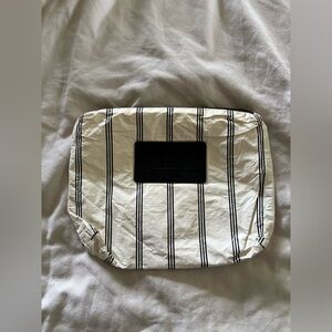 Aloha Collection Black and White Bag